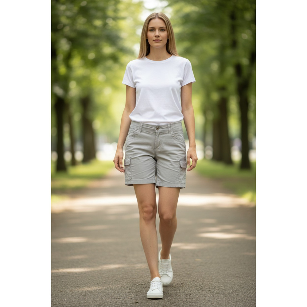 Eddie Bauer Women's Summer Trail Shorts Size: 16 Color: Tan